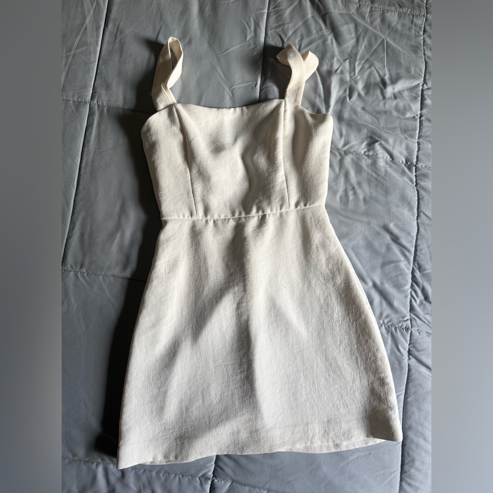 Aritzia Aperature Wilfred Cream mini Dress in Light Birch, size 0 or XS